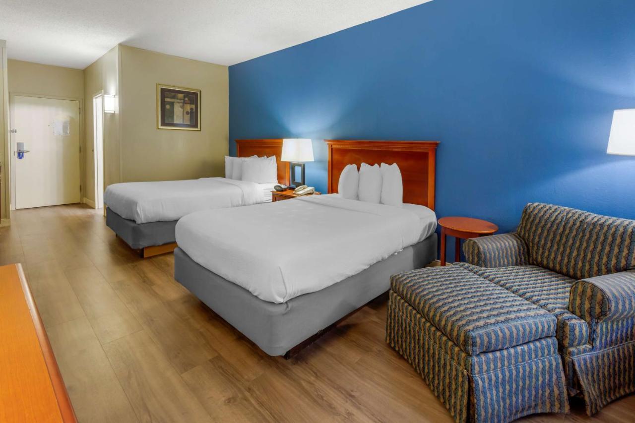 Best Western Plus Cary - Nc State Kültér fotó